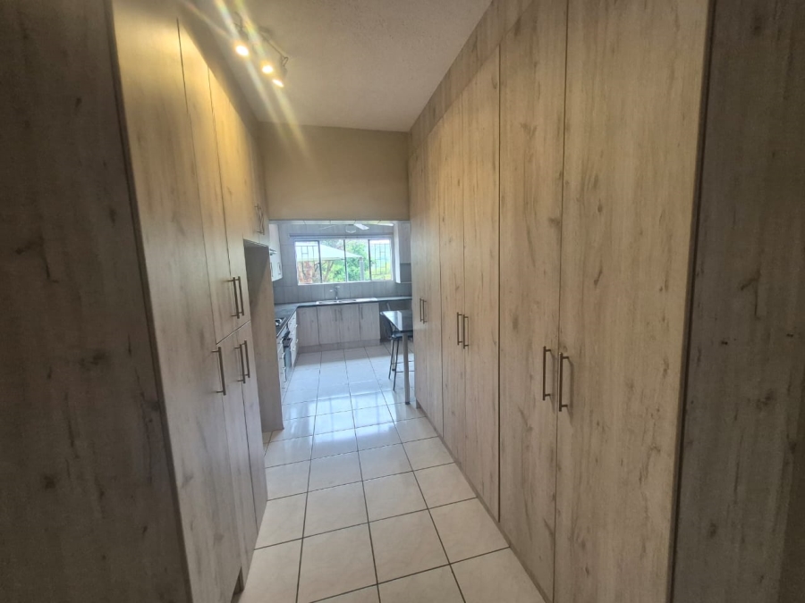 4 Bedroom Property for Sale in Safari Gardens North West